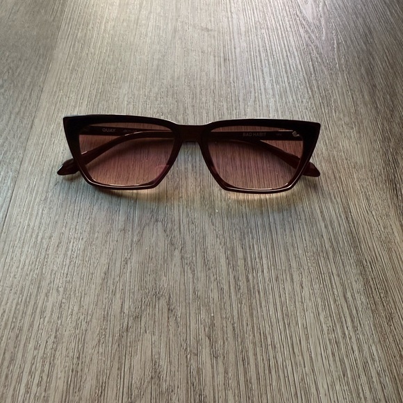 quay australia bad habit red cat eye retro y2k statement sunglasses eyewear NEW - Picture 1 of 5